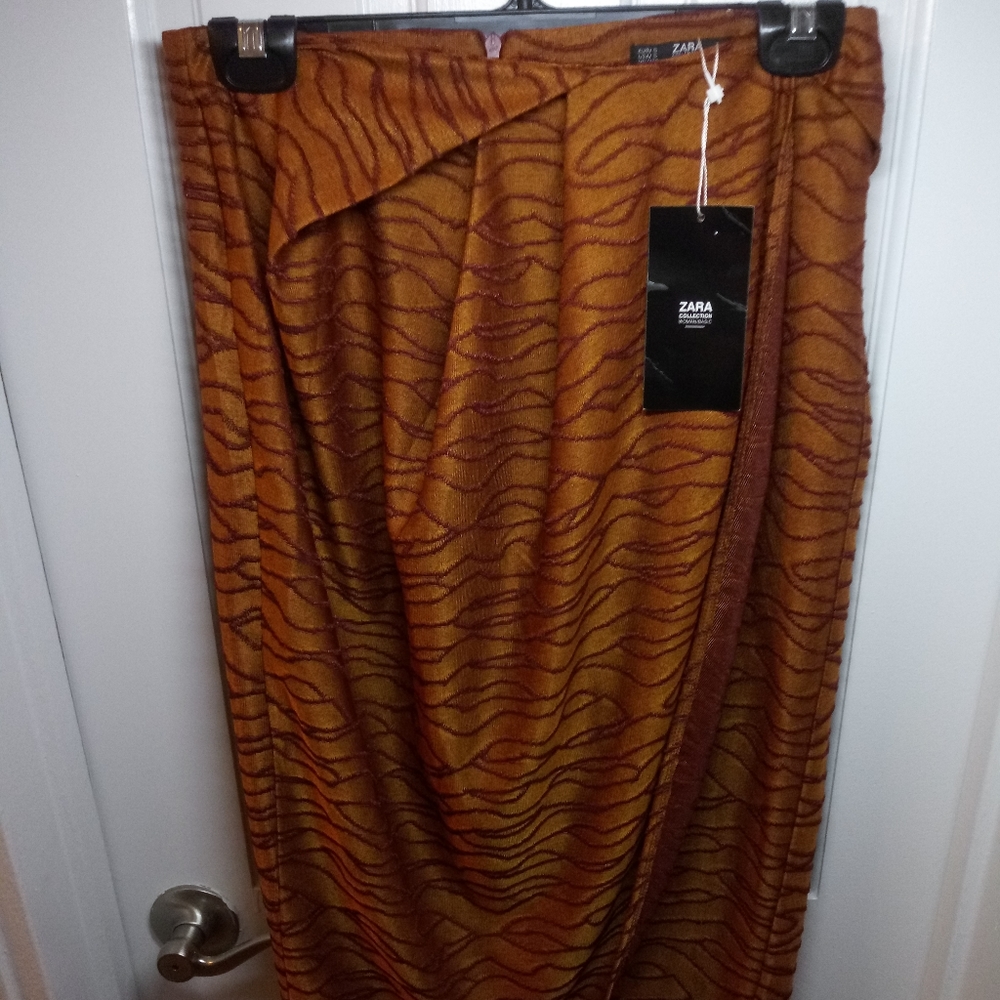 NWT ZARA Pleated Jacquard Wrap Skirt - Picture 3 of 7